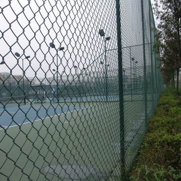 供应波浪形防护网、勾花网护栏网